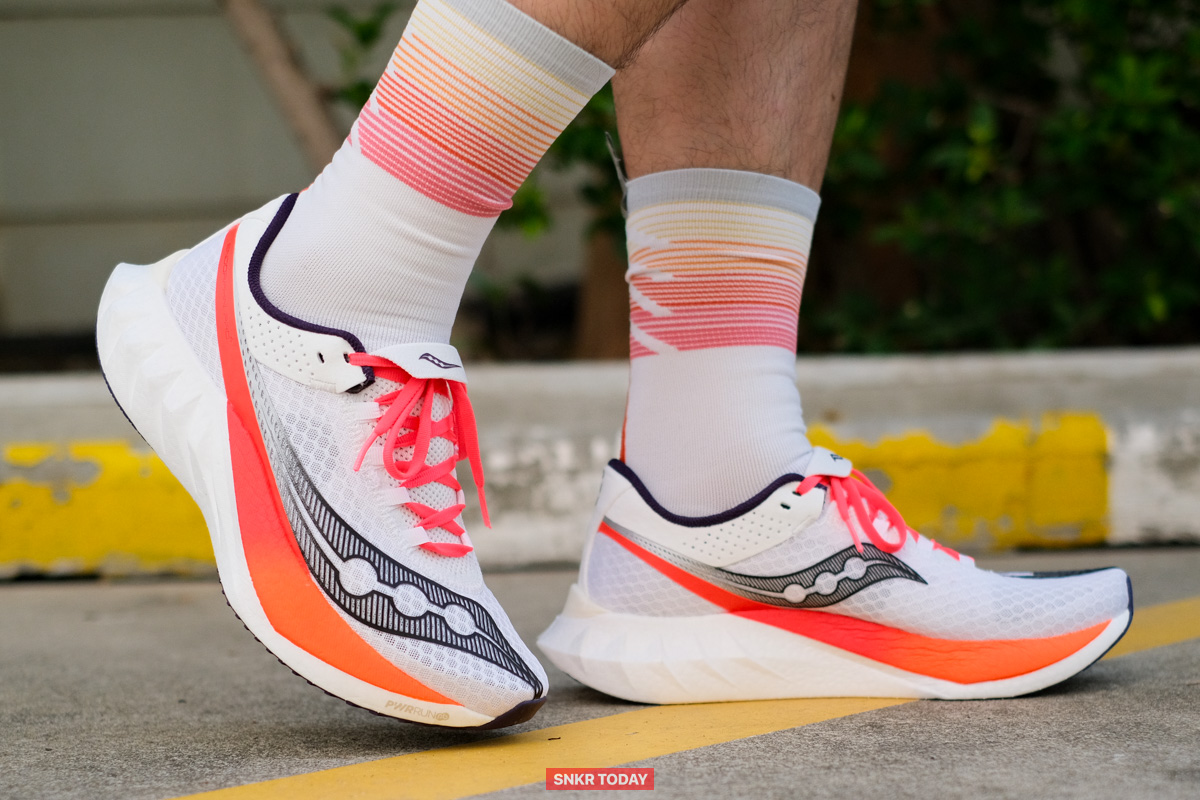 รีวิวรองเท้าวิ่ง Saucony Endorphin Pro 4 นุ่มนวลและเป็นมิตรมากขึ้น