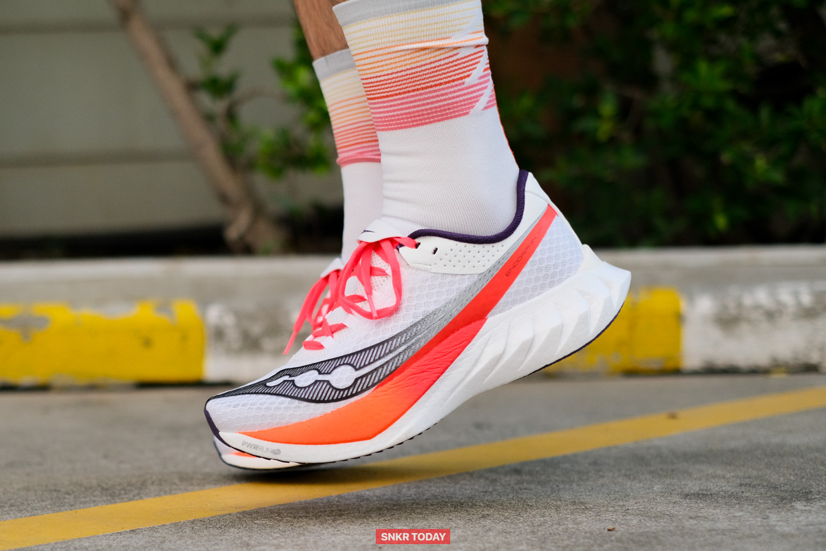 รีวิวรองเท้าวิ่ง Saucony Endorphin Pro 4 ดีไหม เหมาะกับใคร