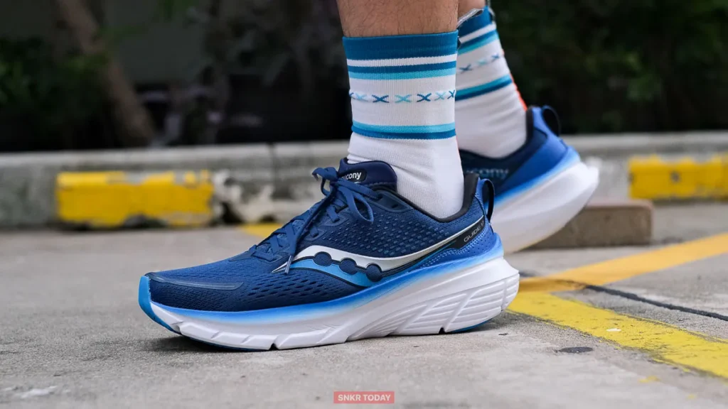 รีวิว Saucony Guide 17 รองเท้าวิ่งแนว Stability พื้นหนา ซัพพอร์ตดี