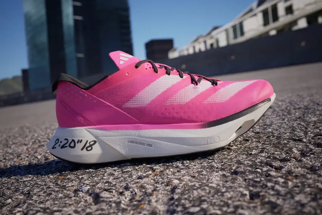 adidas Adizero Adios Pro 3 สีใหม่ Lucid Pink วางจำหน่ายในไทยแล้ว