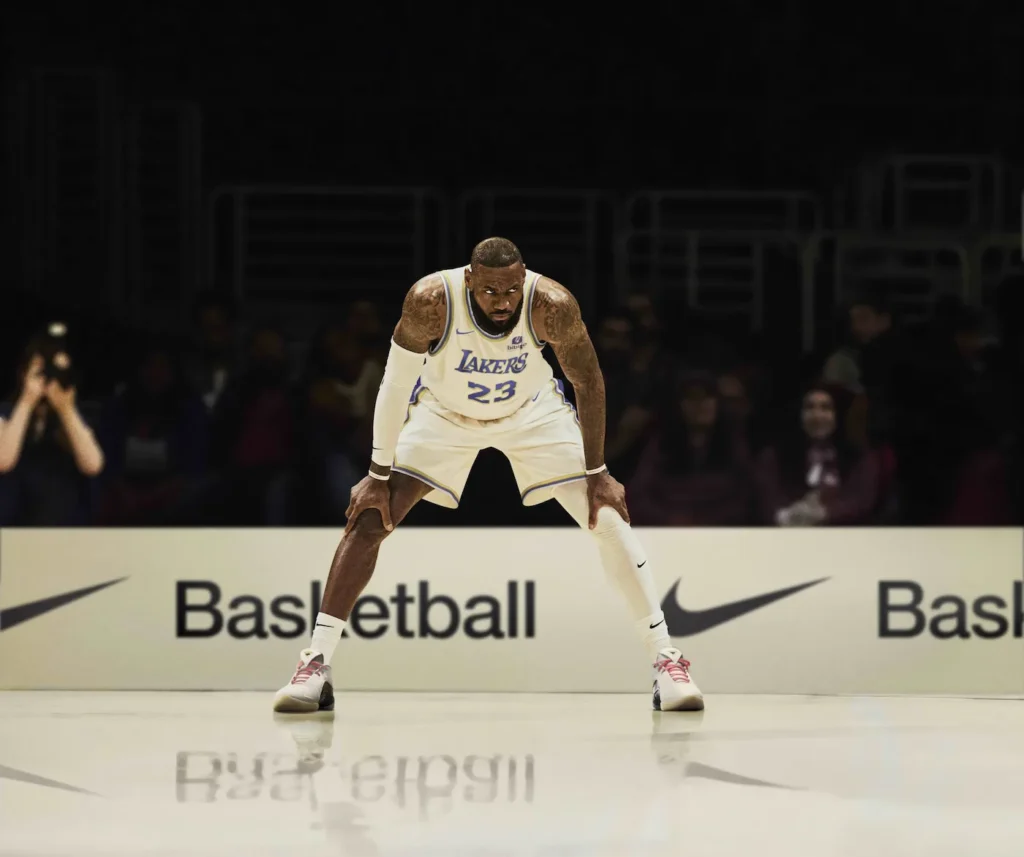 Nike LeBron XXII รองเท้าบาสเกตบอลรุ่นที่ 22 รุ่นใหม่ล่าสุดของ LeBron James