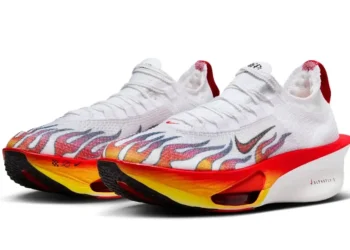 เผยภาพรองเท้าวิ่ง Nike Alphafly 3 คู่สี Streak Spectrum