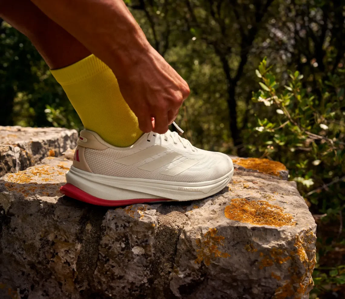 adidas เปิดตัวรองเท้าวิ่ง Supernova Rise 2  ยกระดับความสบายและน้ำหนักเบากว่าเดิม