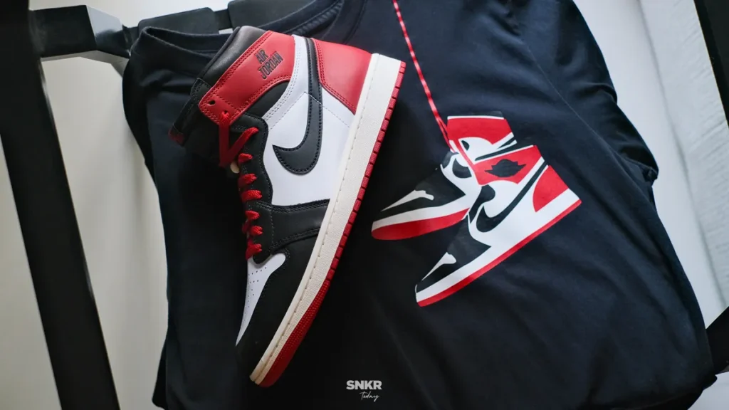 Air Jordan 1 High OG "Black Toe Reimagined" ยกย่องให้กับปี Rookie Season ของ Michael Jordan