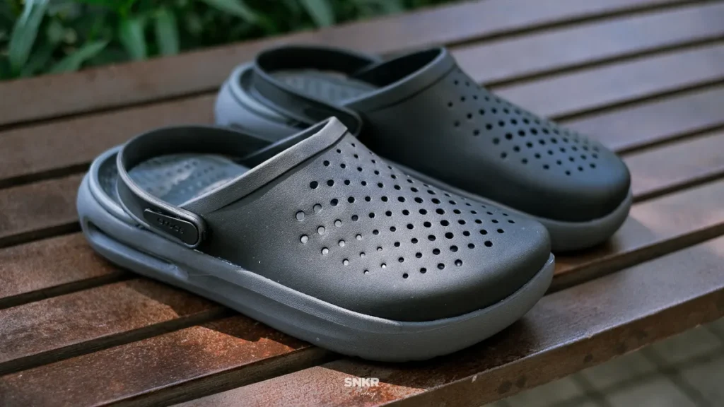 Crocs InMotion Clog รองเท้าที่ออกแบบมาเพื่อความสวมใส่สบาย สไตล์จากสปอร์ต ใส่หลังออกกำลังกายได้ดี