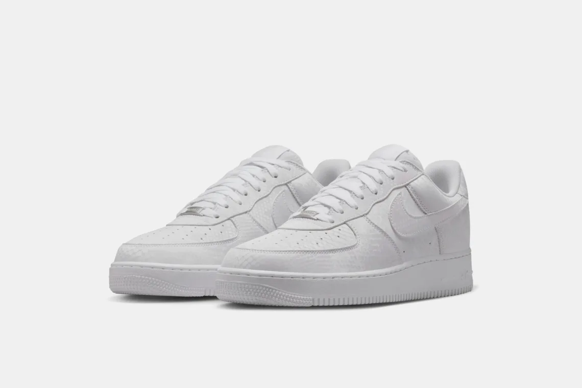 Kobe Bryant x Nike Air Force 1 Low "White/White" เตรียมวางจำหน่ายในไทย 1 ก.ค. นี้