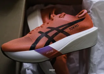 แกะกล่อง พาชม ASICS METASPEED EDGE TOKYO รองเท้าวิ่งแข่งขันมาราธอนสาย Cadence รุ่นใหม่ของปี 2025