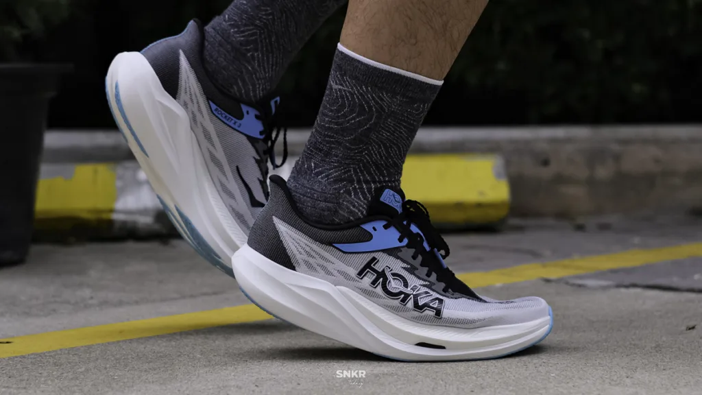รีวิว HOKA Rocket X 3 รองเท้าวิ่งแข่งขันมาราธอน นุ่ม ไหล และยังเป็นมิตร
