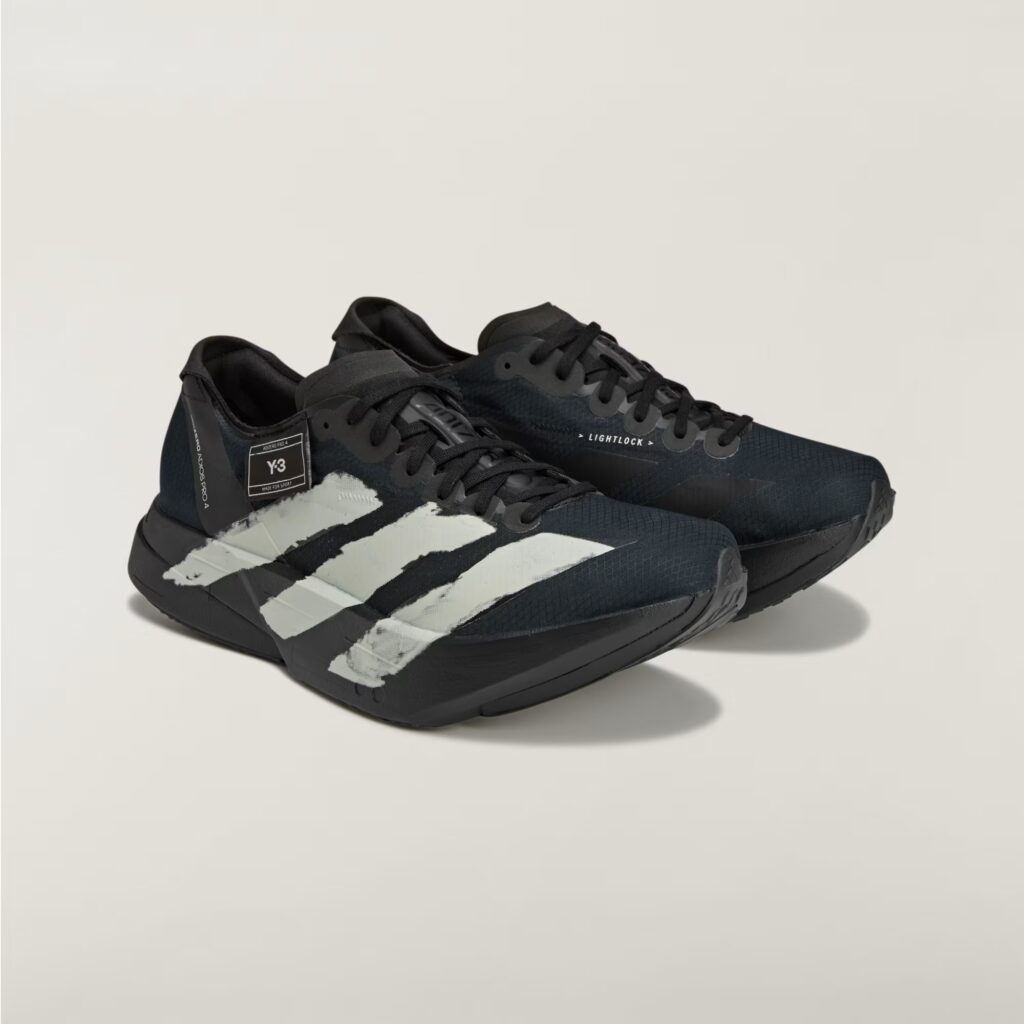 adidas Y-3 Adios Pro 4 "Black/Black/Off White" วางจำหน่ายในไทยแล้ว