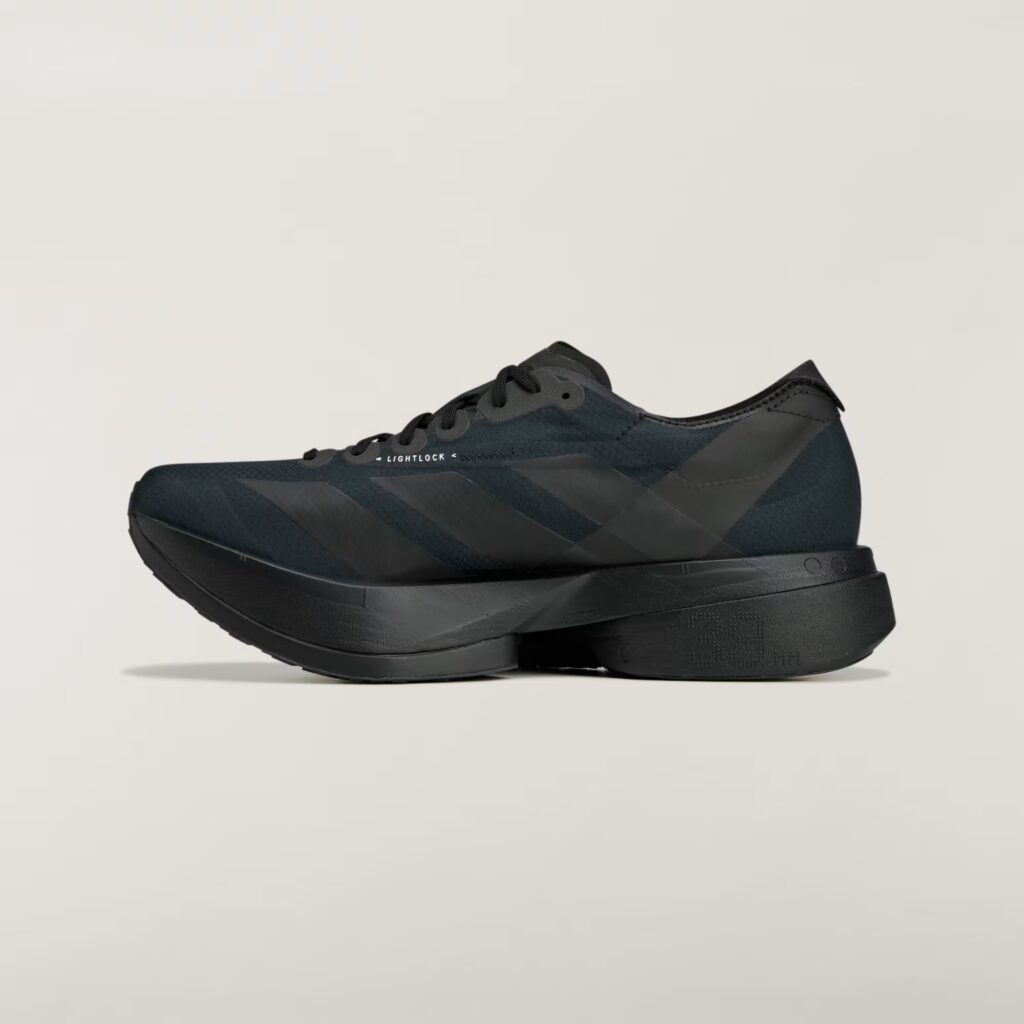 adidas Y-3 Adios Pro 4 "Black/Black/Off White" วางจำหน่ายในไทยแล้ว