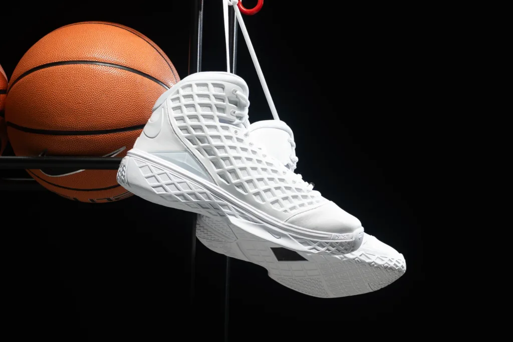 Nike Kobe 3 Protro "Halo" วางจำหน่าย 23 สิงหาคม 2025 นี้