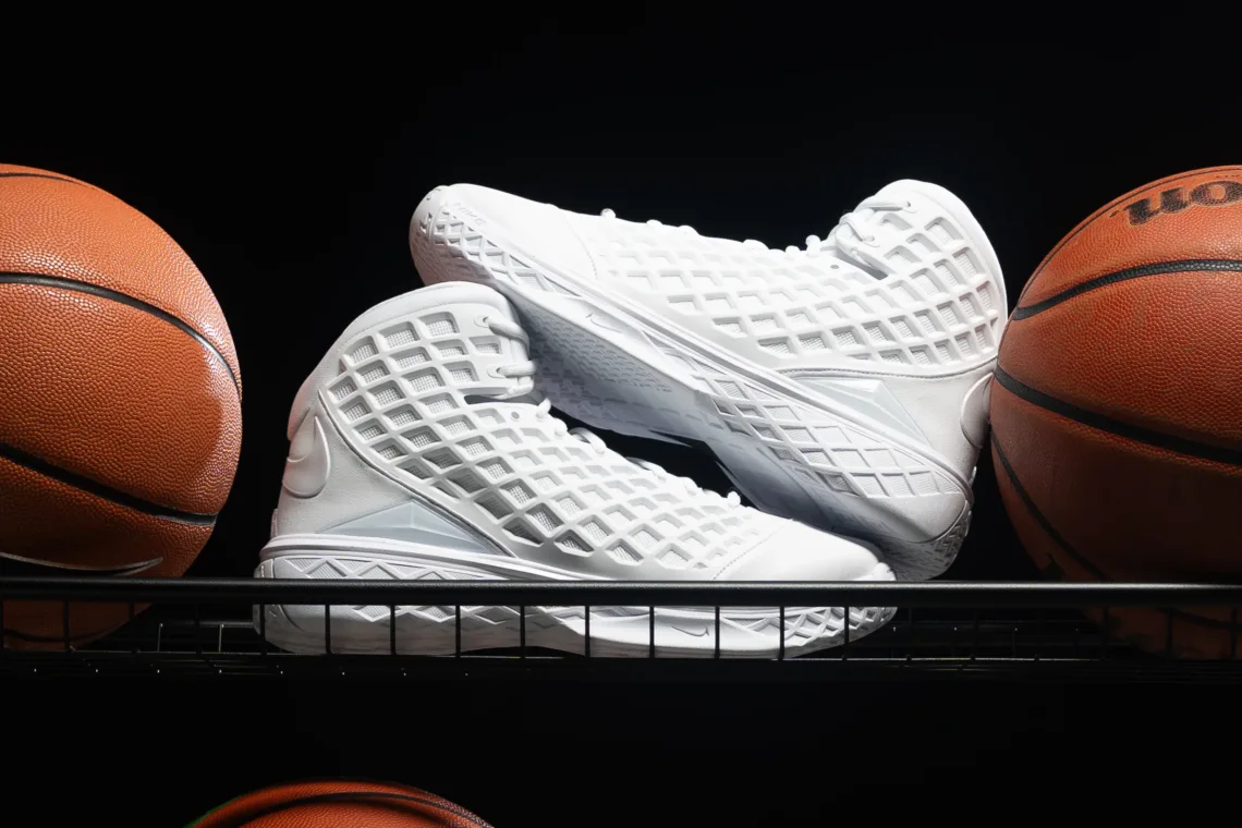 Nike Kobe 3 Protro "Halo" วางจำหน่าย 23 สิงหาคม 2025 นี้