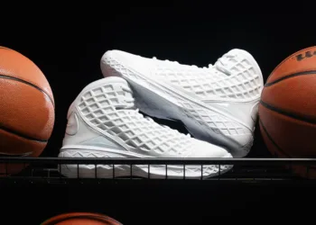 Nike Kobe 3 Protro "Halo" วางจำหน่าย 23 สิงหาคม 2025 นี้