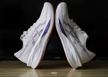 พรีวิว: แกะกล่อง พาชม ASICS SONICBLAST รองเท้าวิ่ง Super trainer ที่เติมเข้ามาในตระกูล Blast