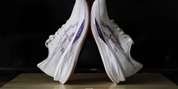 พรีวิว: แกะกล่อง พาชม ASICS SONICBLAST รองเท้าวิ่ง Super trainer ที่เติมเข้ามาในตระกูล Blast