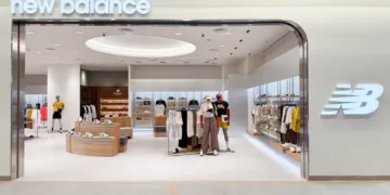 New Balance เปิดคอนเซ็ปต์สโตร์แห่งใหม่ ณ CENTRAL PARK ด้วยพื้นที่ใหญ่ที่สุดและสินค้าครบครันที่สุดในไทย พร้อมวางขายรองเท้ารุ่น 1906L 3 สีใหม่ที่นี่ที่แรก 10 กันยายนนี้!