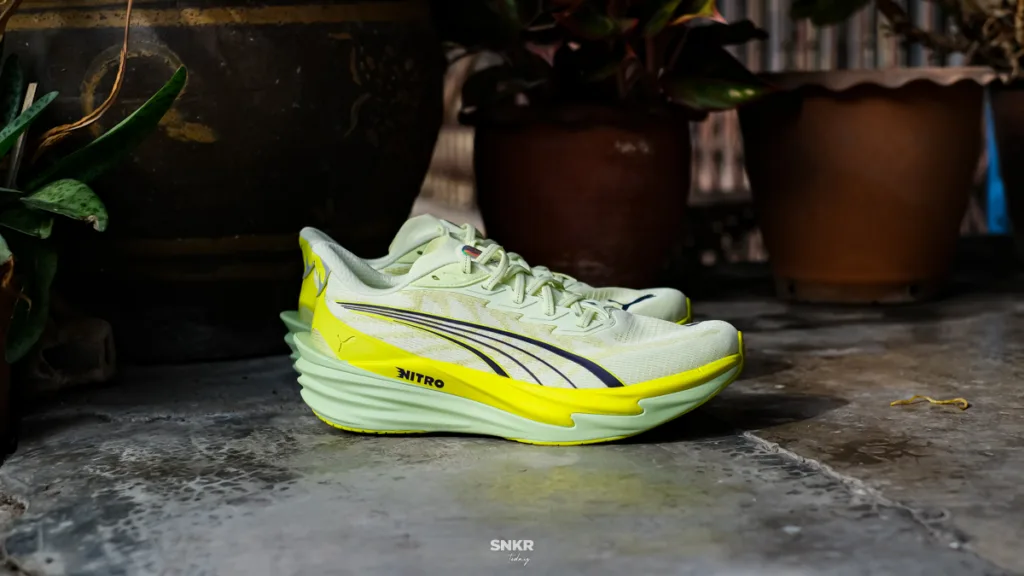 รองเท้าวิ่ง PUMA Deviate NITRO 4