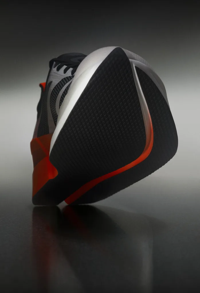 อาดิดาส เปิดตัว adidas Adizero Dropset Elite รองเท้าฟิตเนสไฮบริดรุ่นแรกที่ออกแบบมาสำหรับแข่งขันและฝึกซ้อม