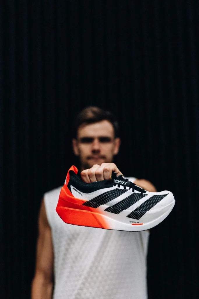 อาดิดาส เปิดตัว adidas Adizero Dropset Elite รองเท้าฟิตเนสไฮบริดรุ่นแรกที่ออกแบบมาสำหรับแข่งขันและฝึกซ้อม