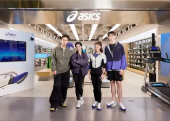 ASICS เปิดตัวสโตร์โฉมใหม่ที่ centralwOrld พร้อมรองเท้า ASICS SportStyle 2 รุ่นคอลแลปส์ใหม่ล่าสุด GEL-NYC 2.0 และ GEL-KAYANO 12.1
