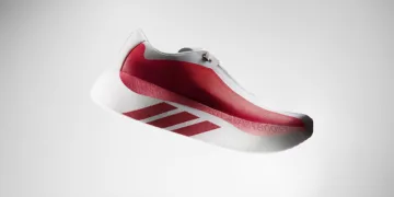 adidas เปิดตัวรองเท้าวิ่ง Hyperboost Edge พร้อมก้าวสู่ยุคใหม่ของการวิ่งบนถนน