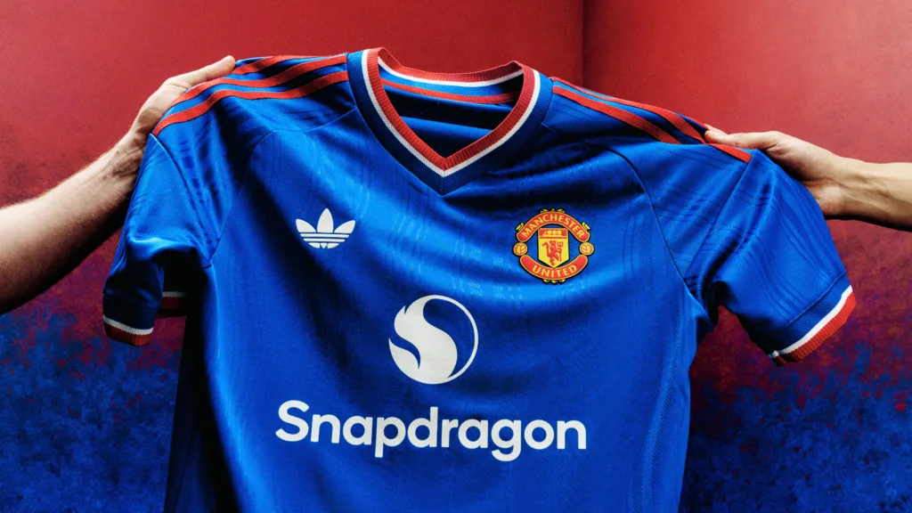 adidas และ Manchester United เปิดตัวชุดแข่งขันเยือนประจำฤดูกาล 2026/27