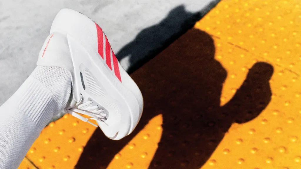 adidas เปิดตัวรองเท้าวิ่ง HYPERBOOST RUN ชูความนุ่มสบายเท้าสำหรับการวิ่งในทุกวัน