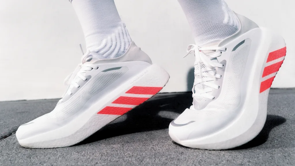 adidas เปิดตัวรองเท้าวิ่ง HYPERBOOST RUN ชูความนุ่มสบายเท้าสำหรับการวิ่งในทุกวัน