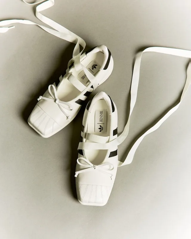adidas Originals by JENNIE ครั้งแรกของการร่วมสร้างสรรค์กับ JENNIE ไอคอนระดับโลก กับรองเท้า adidas Jennie Superstar SQ Ballet