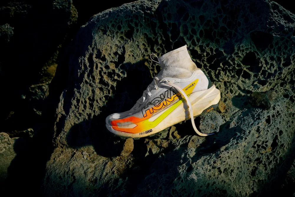 HOKA เปิดตัว TECTON X 4 รองเท้าวิ่งเทรลสำหรับการแข่งขันรุ่นใหม่ พร้อมเทคโนโลยี PROFLY™ X เพื่อความเร็วบนเส้นทางเทรลที่ท้าทาย