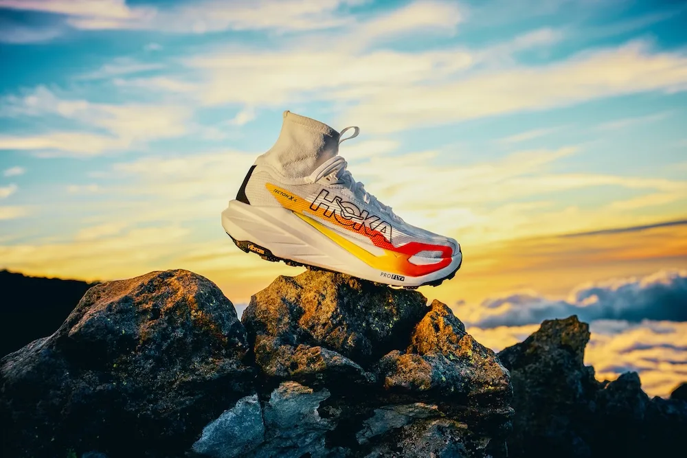 HOKA เปิดตัว TECTON X 4 รองเท้าวิ่งเทรลสำหรับการแข่งขันรุ่นใหม่ พร้อมเทคโนโลยี PROFLY™ X เพื่อความเร็วบนเส้นทางเทรลที่ท้าทาย