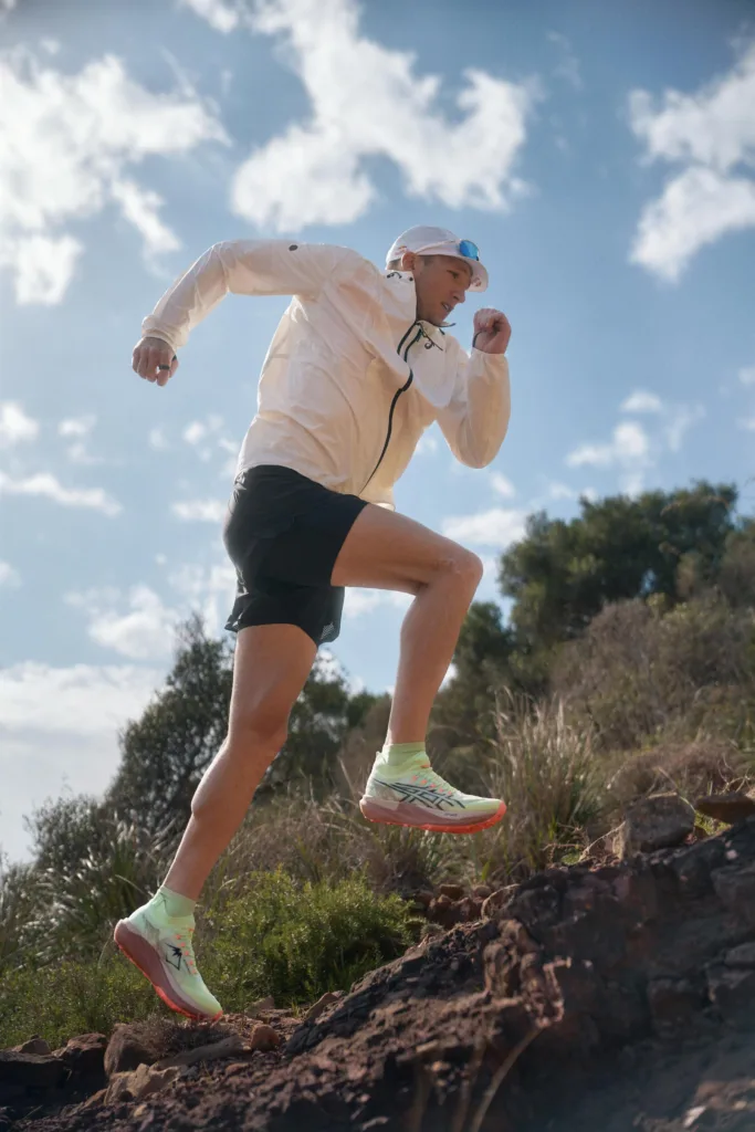 ASICS เปิดตัว METAFUJI TRAIL 2 รุ่นใหม่ ยกระดับความเร็วอีกขั้น พร้อมมอบประสบการณ์การวิ่งที่เหนือกว่าเพื่อร่างกายและจิตใจ