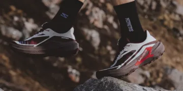SALOMON เปิดตัว GENESIS 2 รองเท้าวิ่งเทรลรุ่นใหม่พร้อมพานักวิ่งพิชิตทุกเส้นทางเทคนิคด้วยความมั่นใจ การยึดเกาะ และการควบคุมที่เหนือกว่า