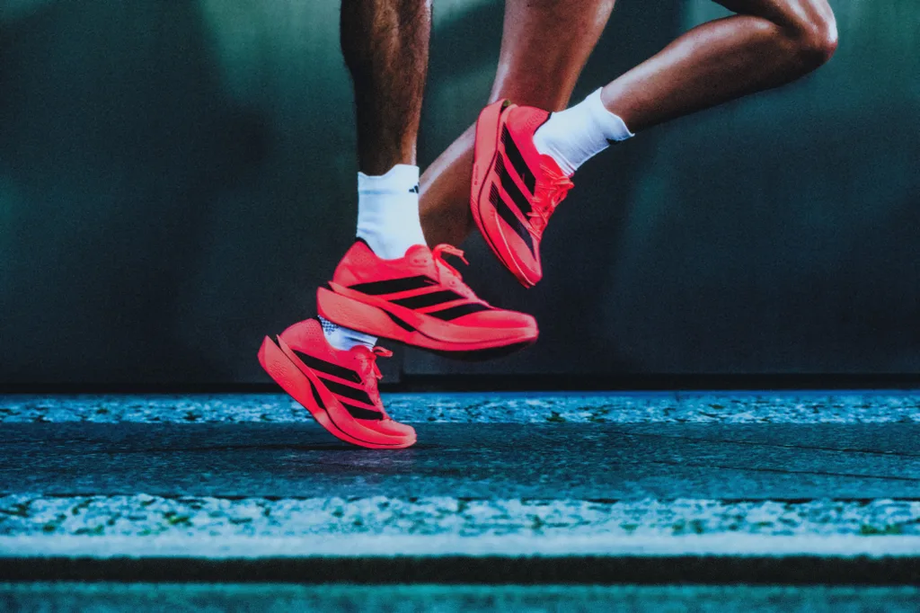 adidas เปิดตัว ADIZERO ADIOS PRO 5 นำเทคโนโลยีจาก PRO EVO 3 มาต่อยอด SUPER SHOE ที่พร้อมพิชิตสถิติใหม่ในทุกสนามแข่งขัน