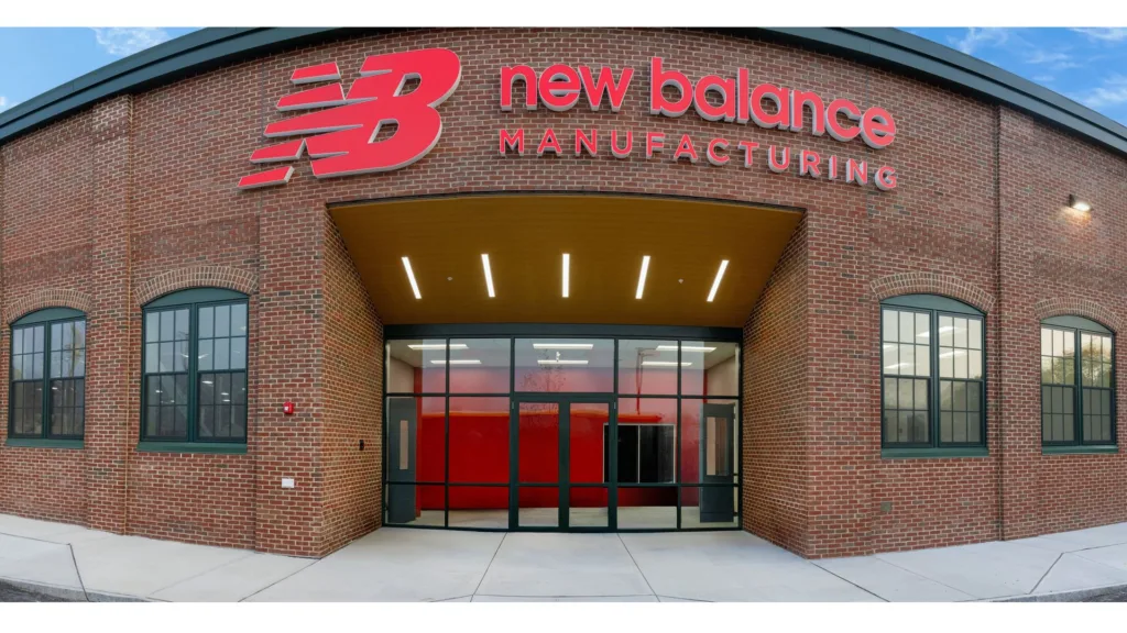 โรงงาน New Balance Central Maine เมือง Skowhegan ซึ่งจะผลิตรองเท้า Made in USA 0430