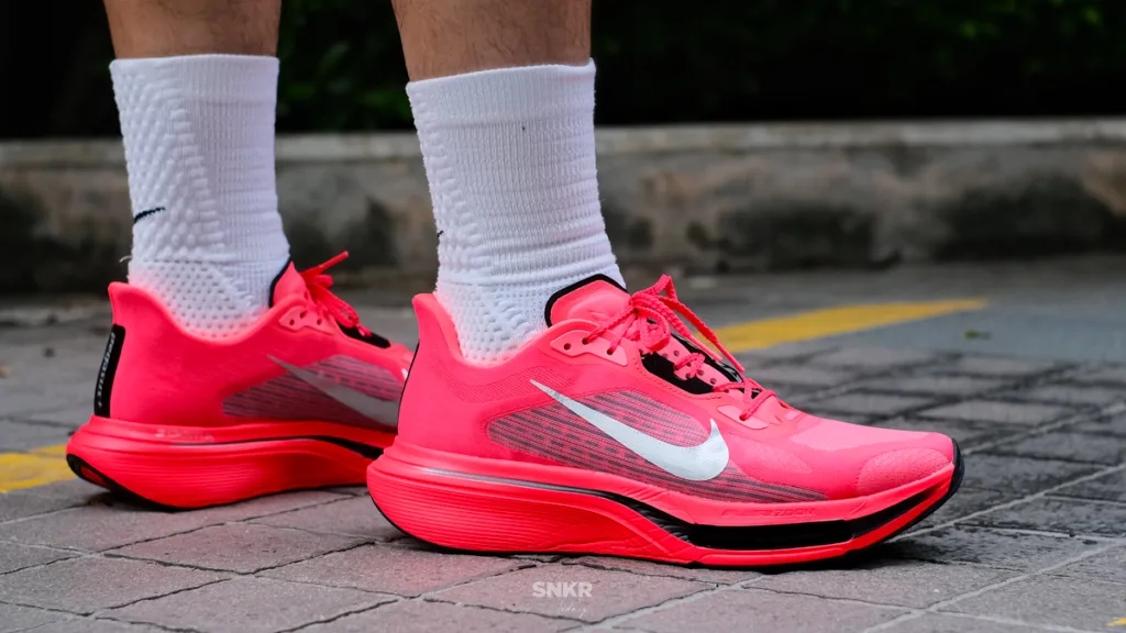 รีวิว Nike Pegasus Plus 2 เกิดมาเพื่อเป็นรองเท้าวิ่งสำหรับซ้อม