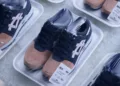 Ronnie Fieg for ASICS GEL-LYTE III Remastered Salmon Toe ภาพเปิด