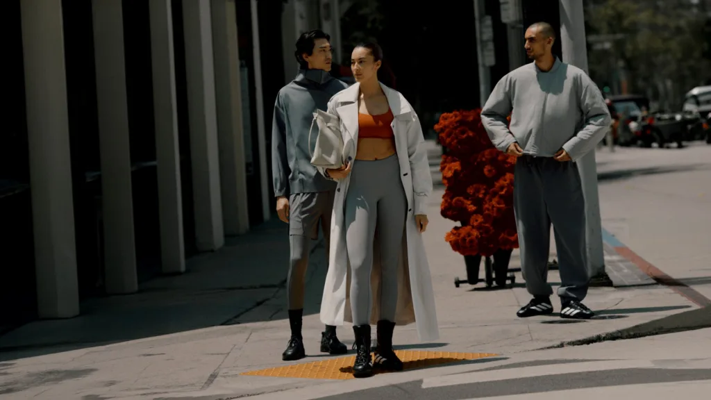 ภาพรวมคอลเลกชัน adidas x Entire Studios FW26 พร้อมเสื้อเทรนช์และบอมเบอร์