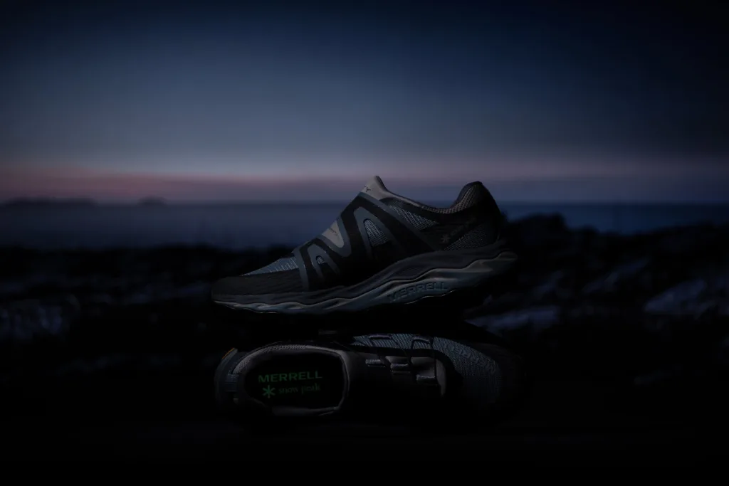MERRELL x Snow Peak AGILITY PEAK 6 BOA SP บนฉากฟ้าก่อนเช้า