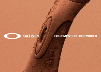 ภาพแคมเปญ Oakley x SATISFY Chapter VIII