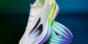 Skechers AERO Elite รองเท้าวิ่งแข่งขัน